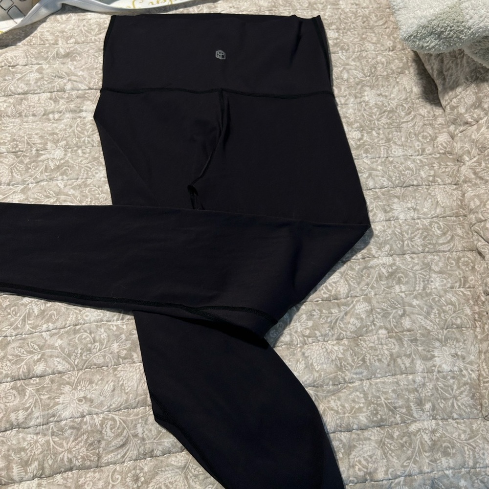 Born primitive maternity leggings